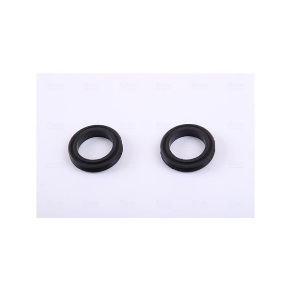Oljekylare, automatisk transmission Nissens 90833 NISSENS