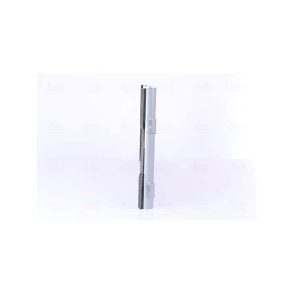 Kondensor, klimatanläggning Nissens 940686 NISSENS