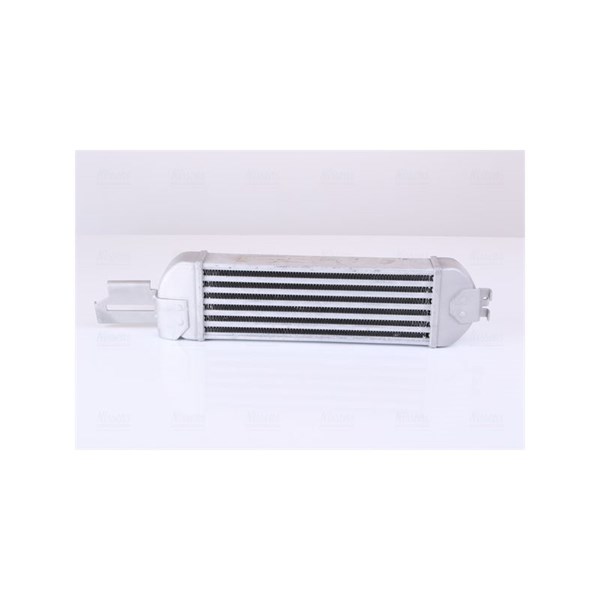 Intercooler Nissens 96179 NISSENS Intercooler Nissens 96179 NISSENS