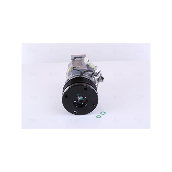 Kompressor, klimatanläggning 12V Nissens 890870 NISSENS