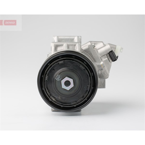 Kompressor, klimatanläggning Denso DCP50101 DENSO