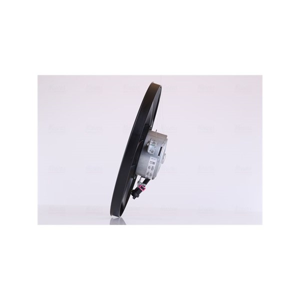Fläkt, kylare 12V, Höger Nissens 85800 NISSENS