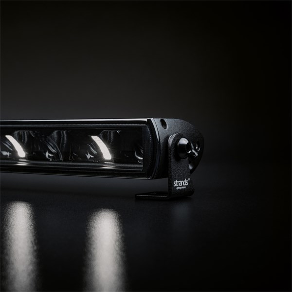Led-rampspaket 2x Dark Knight Nuuk 14" Volvo Fh 2021- Strands lig Strands Lighting Division