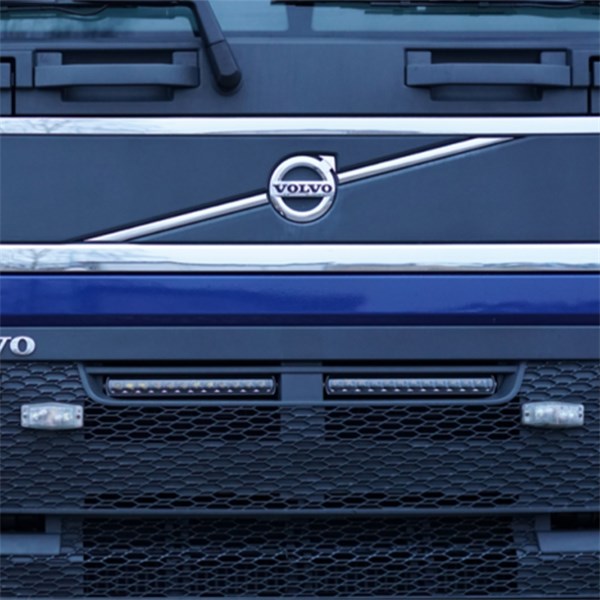 Led-rampspaket Nuuk Diamond 2x 14" Volvo Fh 2012- 2020 Grill Stra Strands Lighting Division