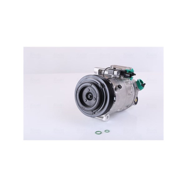 Kompressor, klimatanläggning 12V Nissens 890685 NISSENS