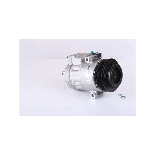 Kompressor, klimatanläggning 12V Nissens 890685 NISSENS