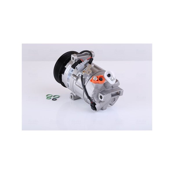 Kompressor, klimatanläggning 12V Nissens 890802 NISSENS