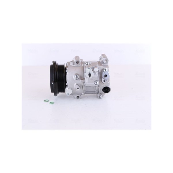 Kompressor, klimatanläggning 12V Nissens 890876 NISSENS