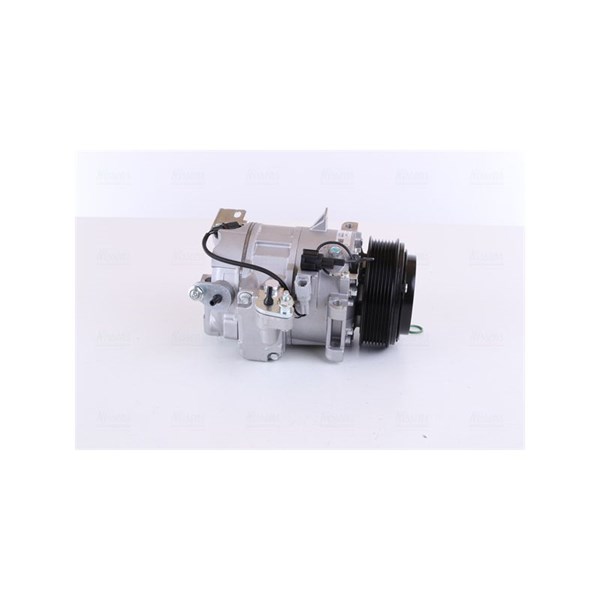Kompressor, klimatanläggning 12V Nissens 890880 NISSENS Kompressor, klimatanläggning 12V Nissens 890880 NISSENS