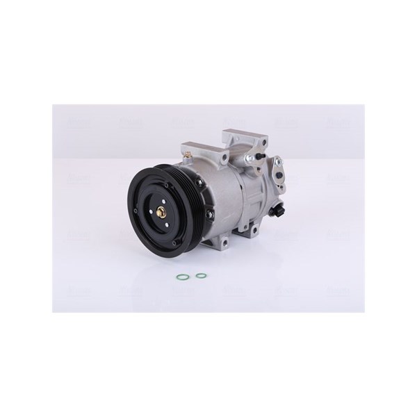 Kompressor, klimatanläggning 12V Nissens 890899 NISSENS
