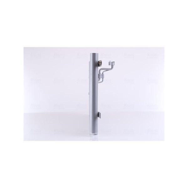 Kondensor, klimatanläggning Nissens 940260 NISSENS