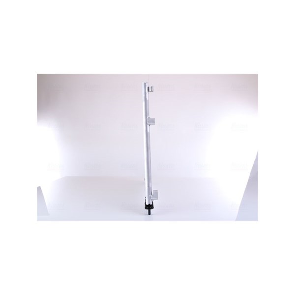 Kondensor, klimatanläggning Nissens 940707 NISSENS