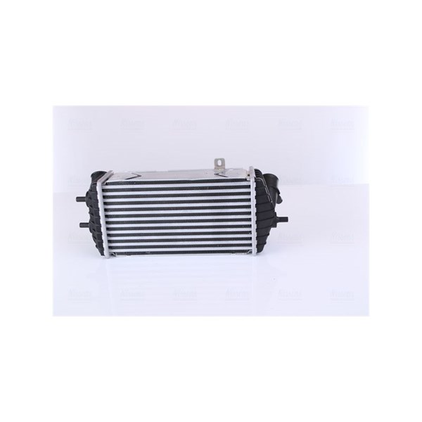 Intercooler Nissens 96144 NISSENS Intercooler Nissens 96144 NISSENS