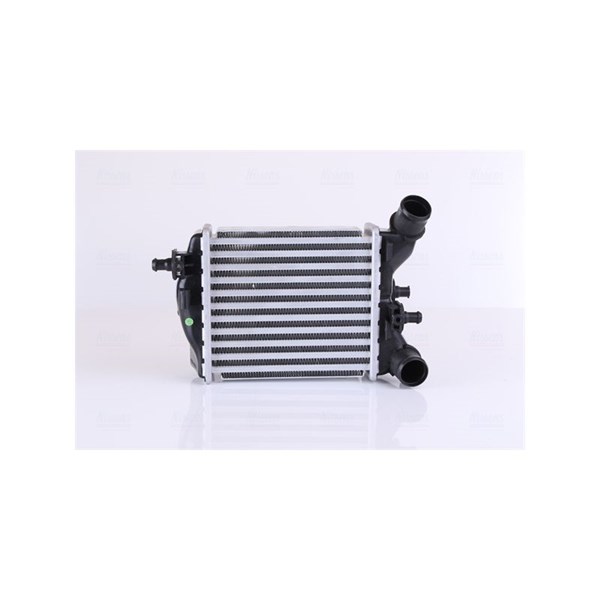 Intercooler, Höger Nissens 96167 NISSENS