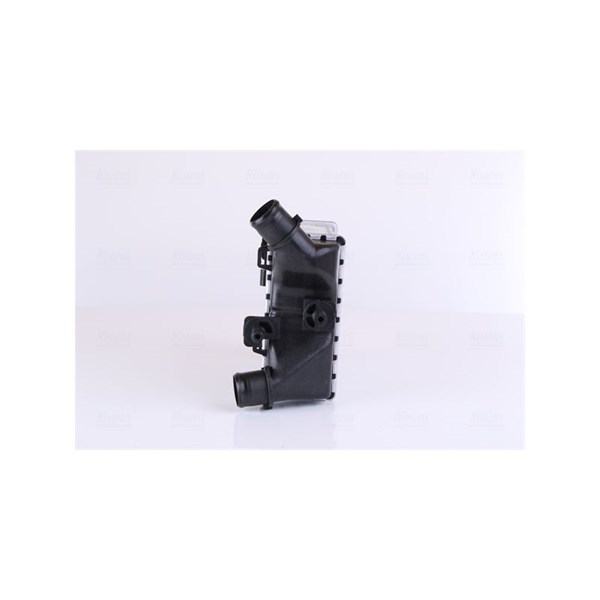 Intercooler, Höger Nissens 96167 NISSENS