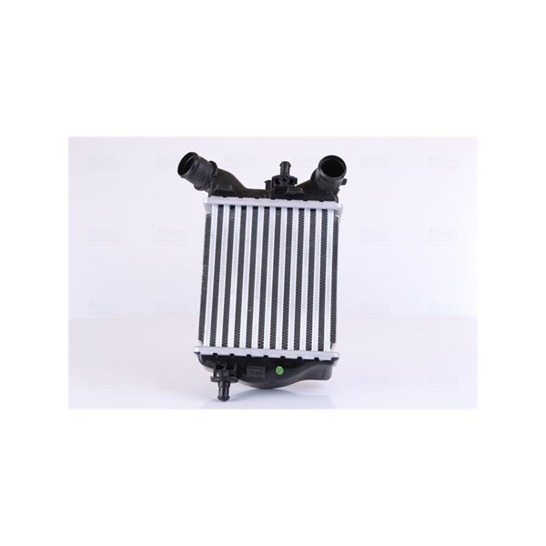 Intercooler, Höger Nissens 96167 NISSENS