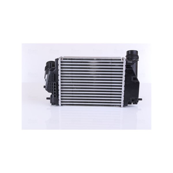 Intercooler Nissens 96207 NISSENS Intercooler Nissens 96207 NISSENS