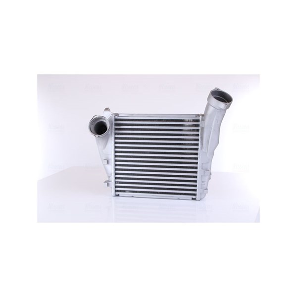 Intercooler, Höger Nissens 96276 NISSENS