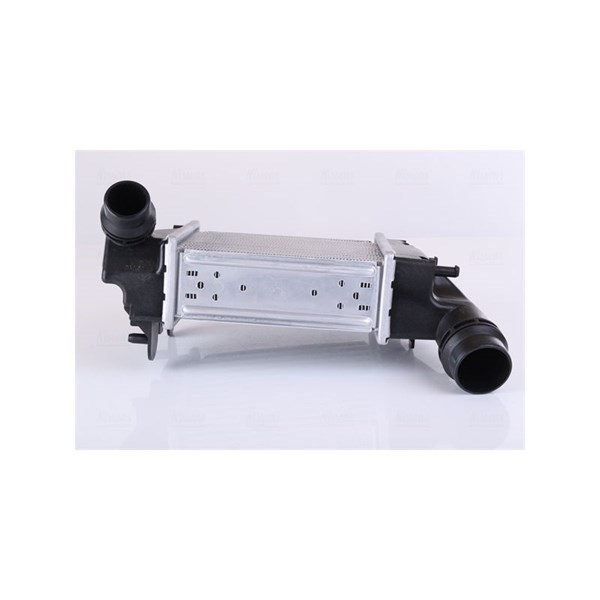 Intercooler Nissens 96452 NISSENS Intercooler Nissens 96452 NISSENS