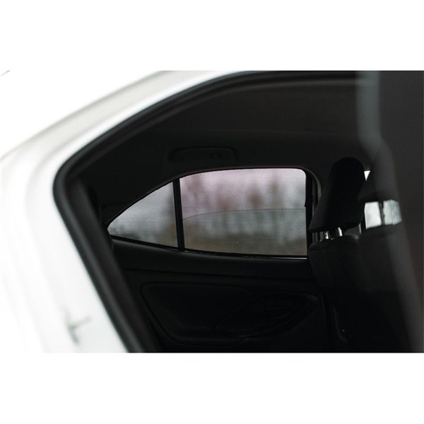 Solskydd Toyota Yaris Cross (MXP) 2020-, Bak Car Shades