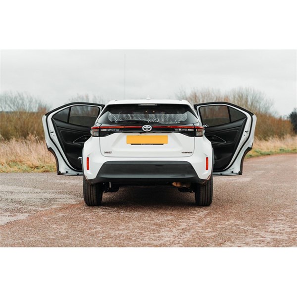 Solskydd Toyota Yaris Cross (MXP) 2020-, Bak Car Shades