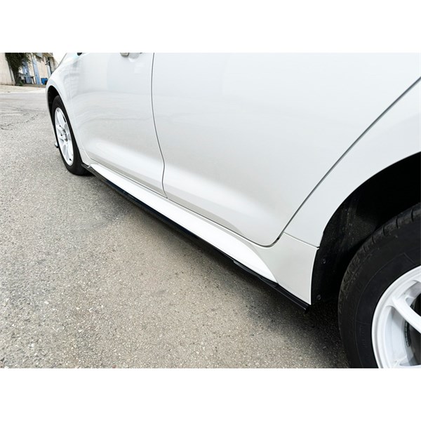 Sidokjolar Toyota Corolla HB (E21) 2019- Motordrome DX STO05 Motordrome