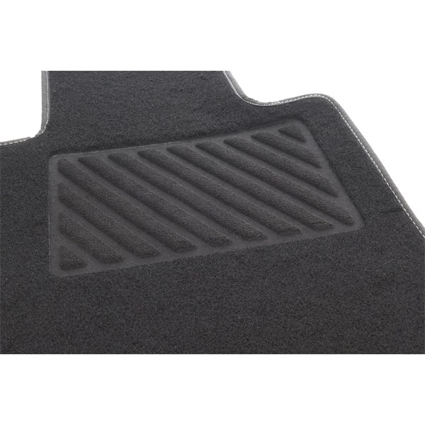 Textilmatta MERCEDES BENZ C (W206) 2021-, Fram eller bak