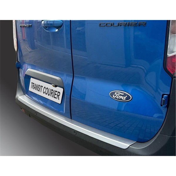 Övertäck, Stötfångare Ford Transit/ Tourneo Courier 2023, Bak Rgm RGM