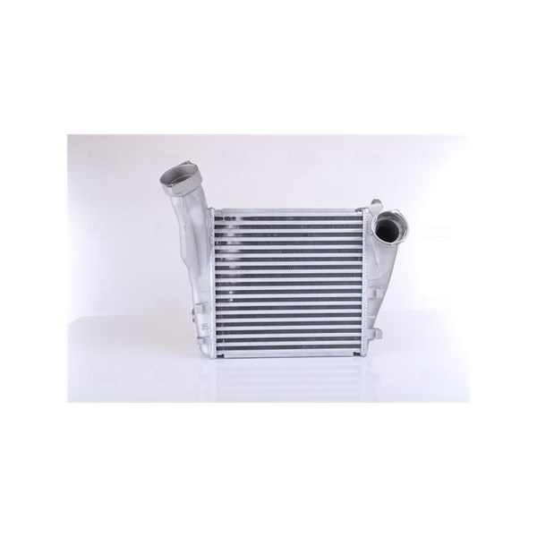 Intercooler, Vänster Nissens 96178 NISSENS Intercooler, Vänster Nissens 96178 NISSENS