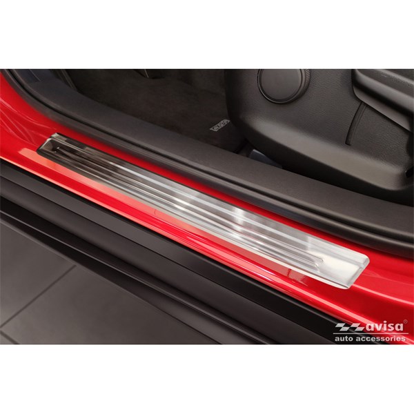 Dörrtröskelskydd Mazda CX-30 2019-, Fordonsdörr
