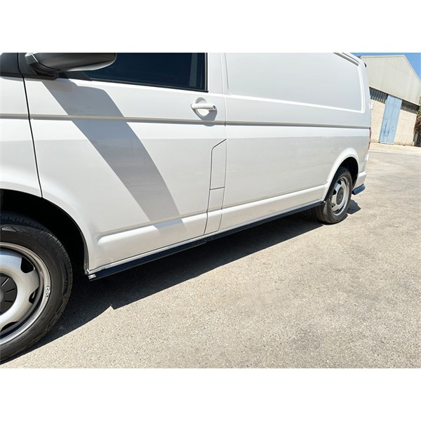 Sidokjolar Volkswagen Transporter T6.1 LWB 2020-2022 Motordrome Sidokjolar Volkswagen Transporter T6.1 LWB 2020-2022 Motordrome