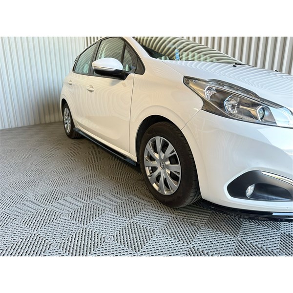 Sidokjolar Peugeot 208 I 2012-2019 Motordrome Sidokjolar Peugeot 208 I 2012-2019 Motordrome