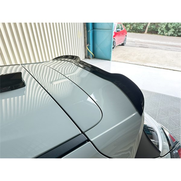 Takspoiler (Spoilerkåpa) Ford Puma ST Line & FL 2019-24- Motordrome Takspoiler (Spoilerkåpa) Ford Puma ST Line & FL 2019-24- Motordrome
