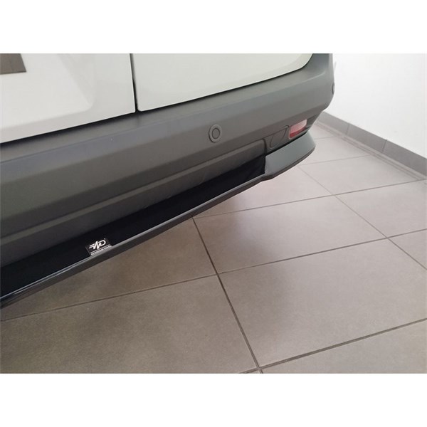 Bakre Bumper Kjol  Ford Transit Courier (B460) 2023- Autostyle DX AutoStyle