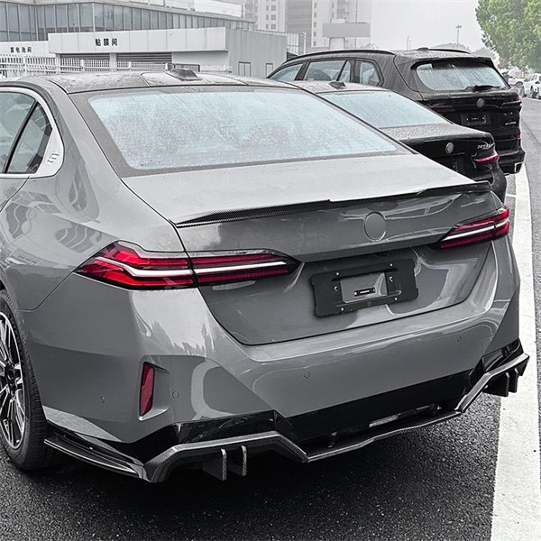 Spoiler Bak BMW 5-Series G60 Sedan Autostyle TS BM117 AutoStyle Spoiler Bak BMW 5-Series G60 Sedan Autostyle TS BM117 AutoStyle