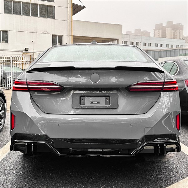Spoiler Bak BMW 5-Series G60 Sedan Autostyle TS BM117 AutoStyle Spoiler Bak BMW 5-Series G60 Sedan Autostyle TS BM117 AutoStyle
