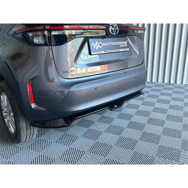 Bakre stötfångarkjol (Diffusor) Toyota Yaris Cross 2020- Autostyl AutoStyle
