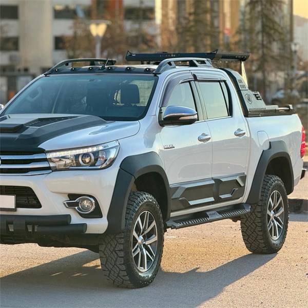 Dörrpanelset Toyota Hilux 8th Gen. 2015- OneWay Dörrpanelset Toyota Hilux 8th Gen. 2015- OneWay