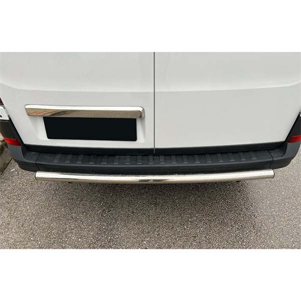 Bak Stötfångarskydd VW Craftr MK2,MAN TGE MK1 PreFL 16- AutoStyle Bak Stötfångarskydd VW Craftr MK2,MAN TGE MK1 PreFL 16- AutoStyle