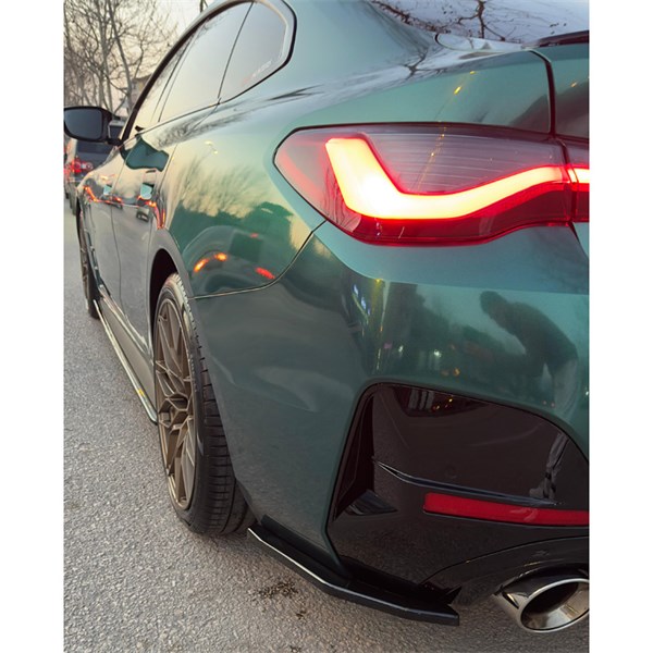 Bakre stötfångarskjol (Hörn) BMW i4 G26 M-Pack 21- Oneway OW RS11 OneWay Bakre stötfångarskjol (Hörn) BMW i4 G26 M-Pack 21- Oneway OW RS11 OneWay