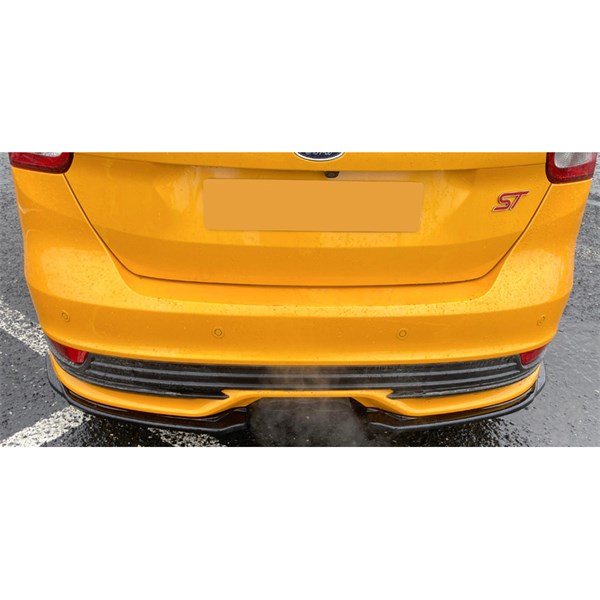 Bakre stötfångarskjol (Hörn) Ford Focus ST MK3 FL 15-18 Oneway OW OneWay Bakre stötfångarskjol (Hörn) Ford Focus ST MK3 FL 15-18 Oneway OW OneWay