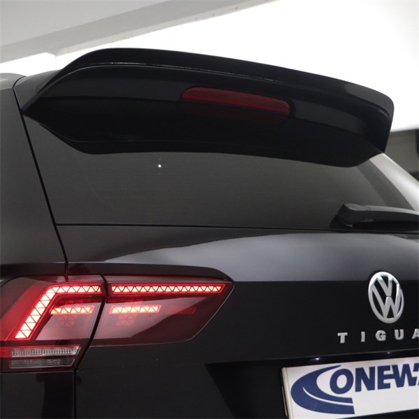 Takspoilerhuvud VW Tiguan II R-Line 2016-2020 Oneway OW SP20017 OneWay