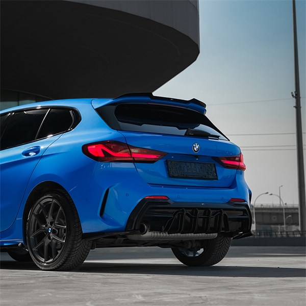 Takspoilerhuvud BMW 1 F40 M-Pack/M135i 2019- OneWay Takspoilerhuvud BMW 1 F40 M-Pack/M135i 2019- OneWay