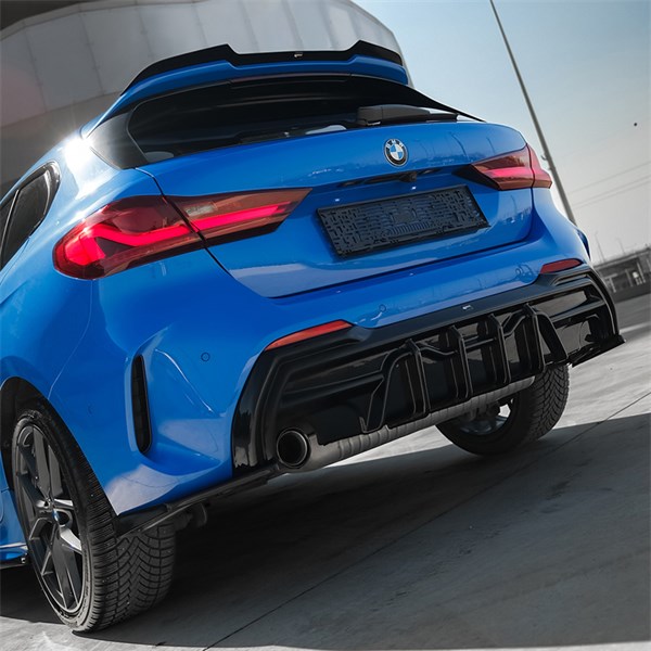 Takspoilerhuvud BMW 1 F40 M-Pack/M135i 2019- OneWay Takspoilerhuvud BMW 1 F40 M-Pack/M135i 2019- OneWay