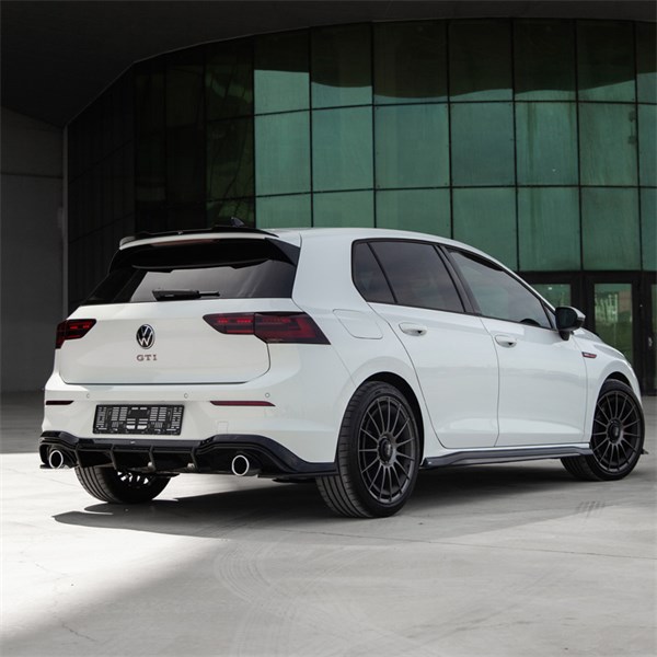 Takspoilerhuvud VW Golf VIII HB GTI 2020- OneWay Takspoilerhuvud VW Golf VIII HB GTI 2020- OneWay
