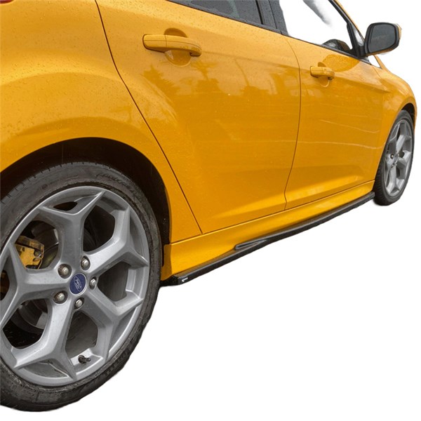 Sidokjolar Ford Focus ST MK3 HB/Kombi 2010-2018 OneWay