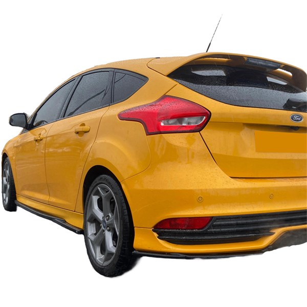 Sidokjolar Ford Focus ST MK3 HB/Kombi 2010-2018 OneWay Sidokjolar Ford Focus ST MK3 HB/Kombi 2010-2018 OneWay