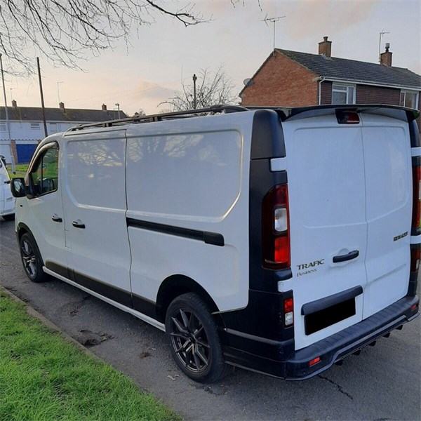 Hjulhusförlängning Renault Trafic/Opel Vivaro 2014-2018 OneWay