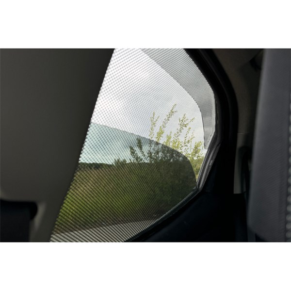 Solskydd Toyota Yaris (P21) 5 doors, Bak Car Shades Solskydd Toyota Yaris (P21) 5 doors, Bak Car Shades