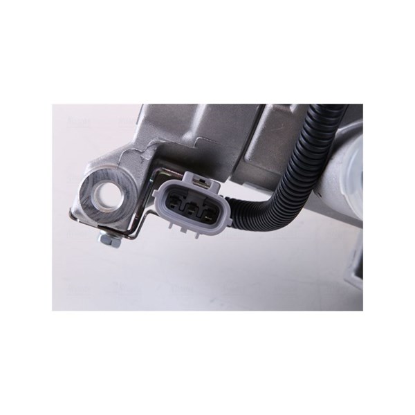 Kompressor, klimatanläggning 12V Nissens 890875 NISSENS